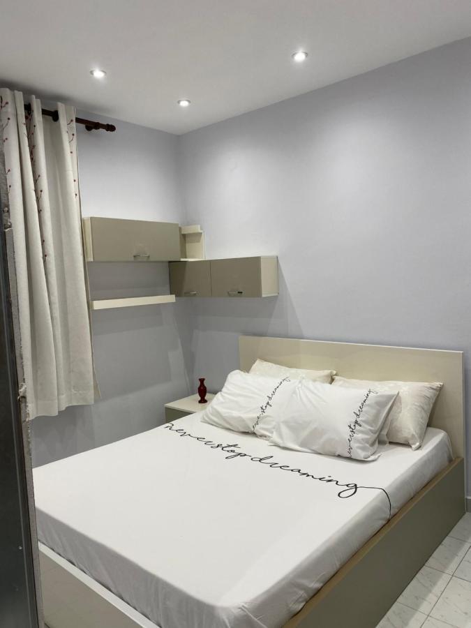 E&B Cosy Apartment Tirana Exterior foto